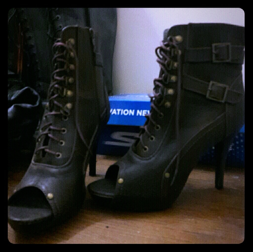 Heeled boots steampunk